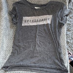 Abercrombie & fitch t-shirt
